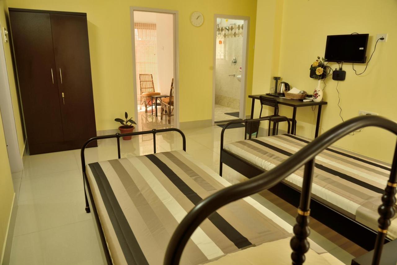 Gruham Sojourn Homestay กูวาฮาติ ภายนอก รูปภาพ